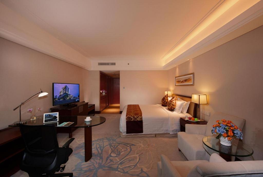 Shuguang International Hotel Kunshan Kunshan  Exteriör bild
