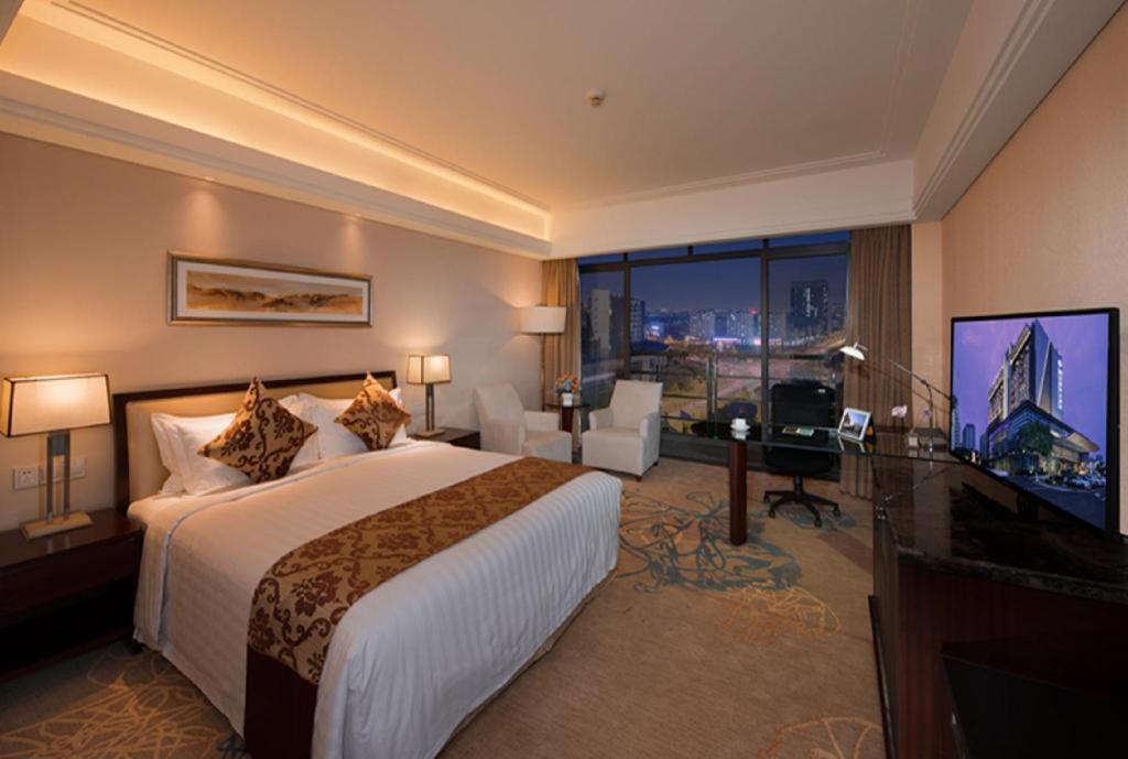 Shuguang International Hotel Kunshan Kunshan  Exteriör bild