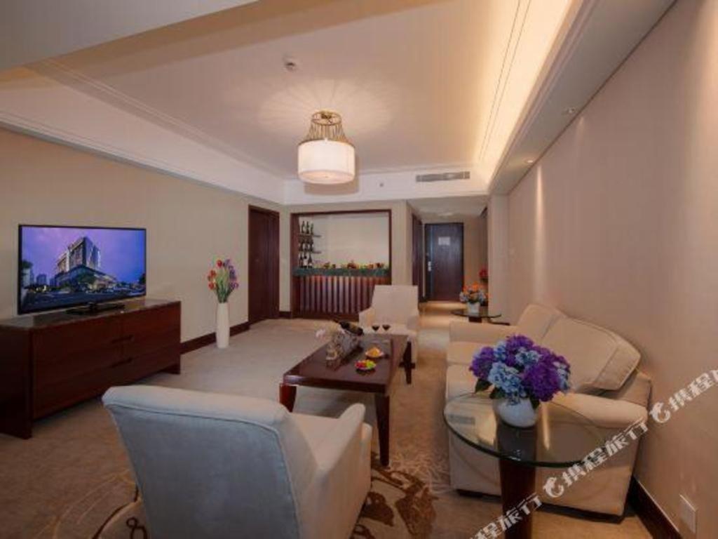 Shuguang International Hotel Kunshan Kunshan  Exteriör bild